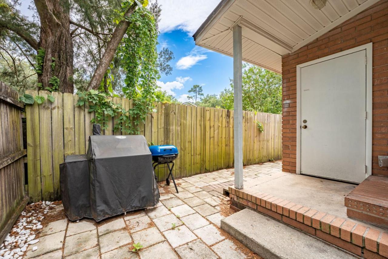 King Bedroom 2Bed1Bath Sleeps 4 Close To Town Center Downtown Beach Mayo Clinic Jacksonville Exterior photo